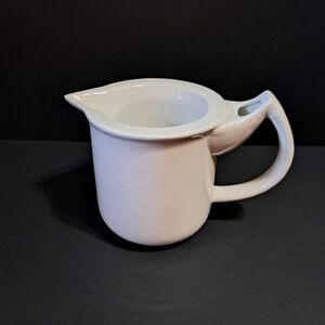 Bandwagon White Porcelain Double Walled Warming Pitcher‎